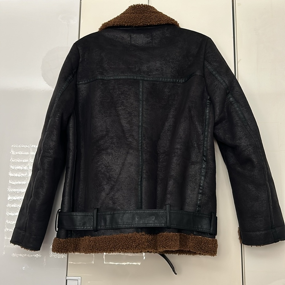 Zara Black and Tan Teddy Jacket - Picture 5 of 6
